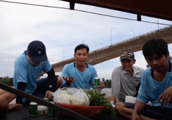 nhậu trên tàu du lịch cần thơ